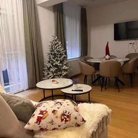 Tasa 1 Apartamento *