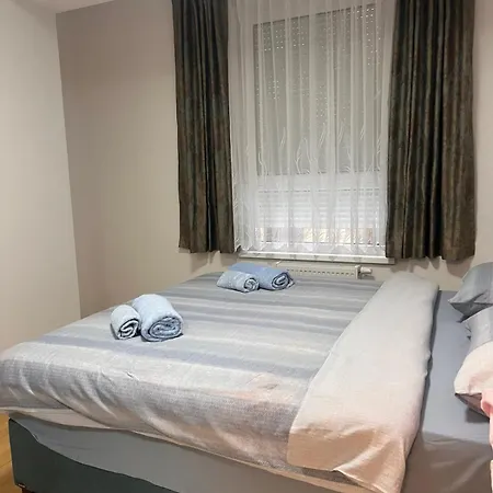 Tasa 1 * Banja Luka