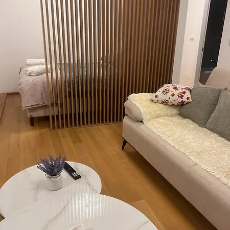 Tasa 1 Appartement *